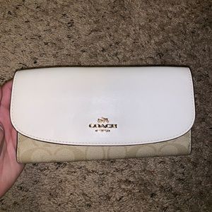 Coach wallet